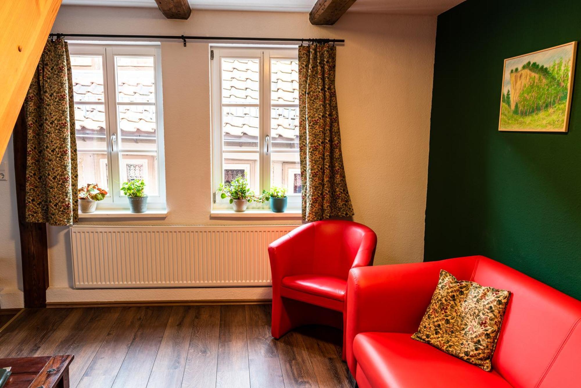 Fachwerkhotel - Ferienhaeuser Vorhof Zur Hoelle เควดลินบวร์ก ภายนอก รูปภาพ