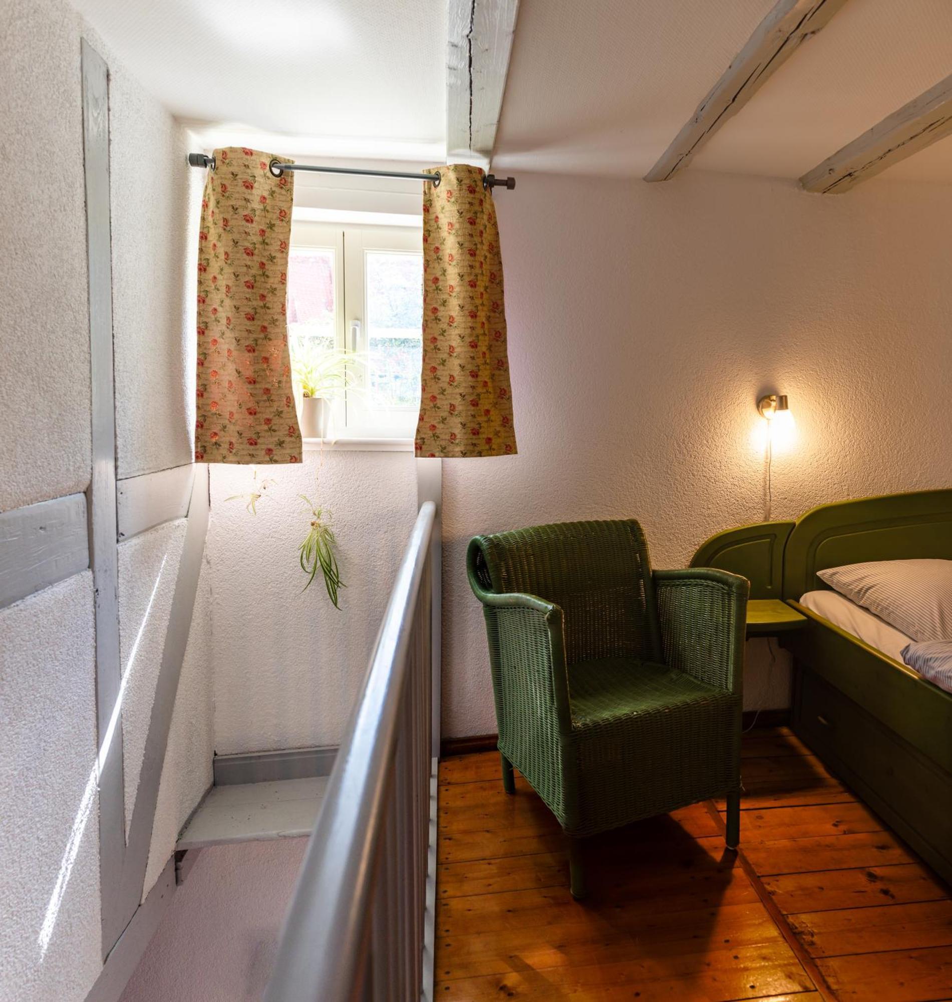 Fachwerkhotel - Ferienhaeuser Vorhof Zur Hoelle เควดลินบวร์ก ภายนอก รูปภาพ