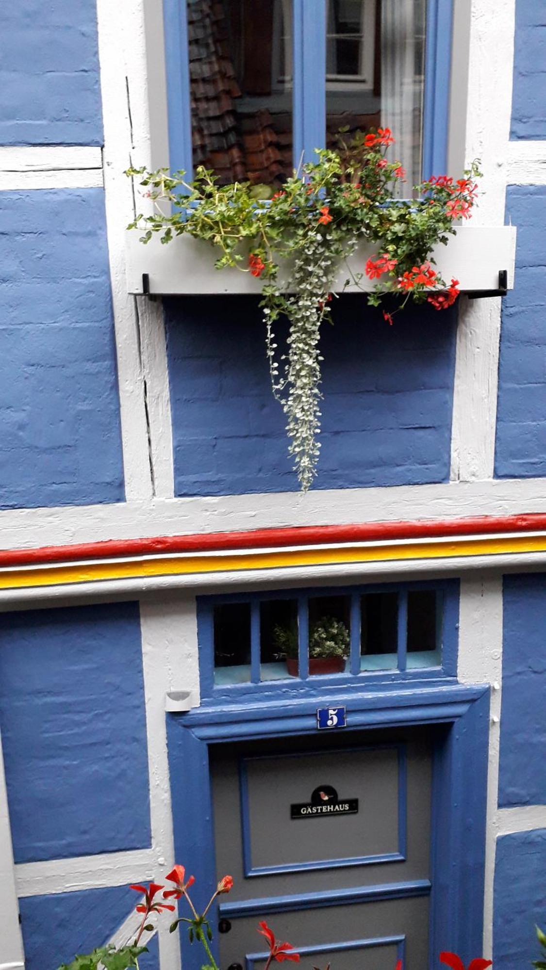 Fachwerkhotel - Ferienhaeuser Vorhof Zur Hoelle เควดลินบวร์ก ภายนอก รูปภาพ